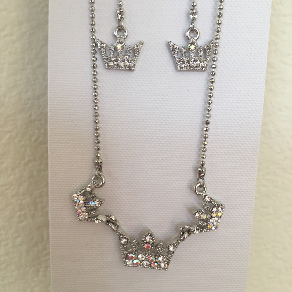 NWT Crown Necklace Genuine‎ Crystal w/Earrings